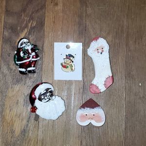 Lot of 5 Christmas santa sownman brooches
